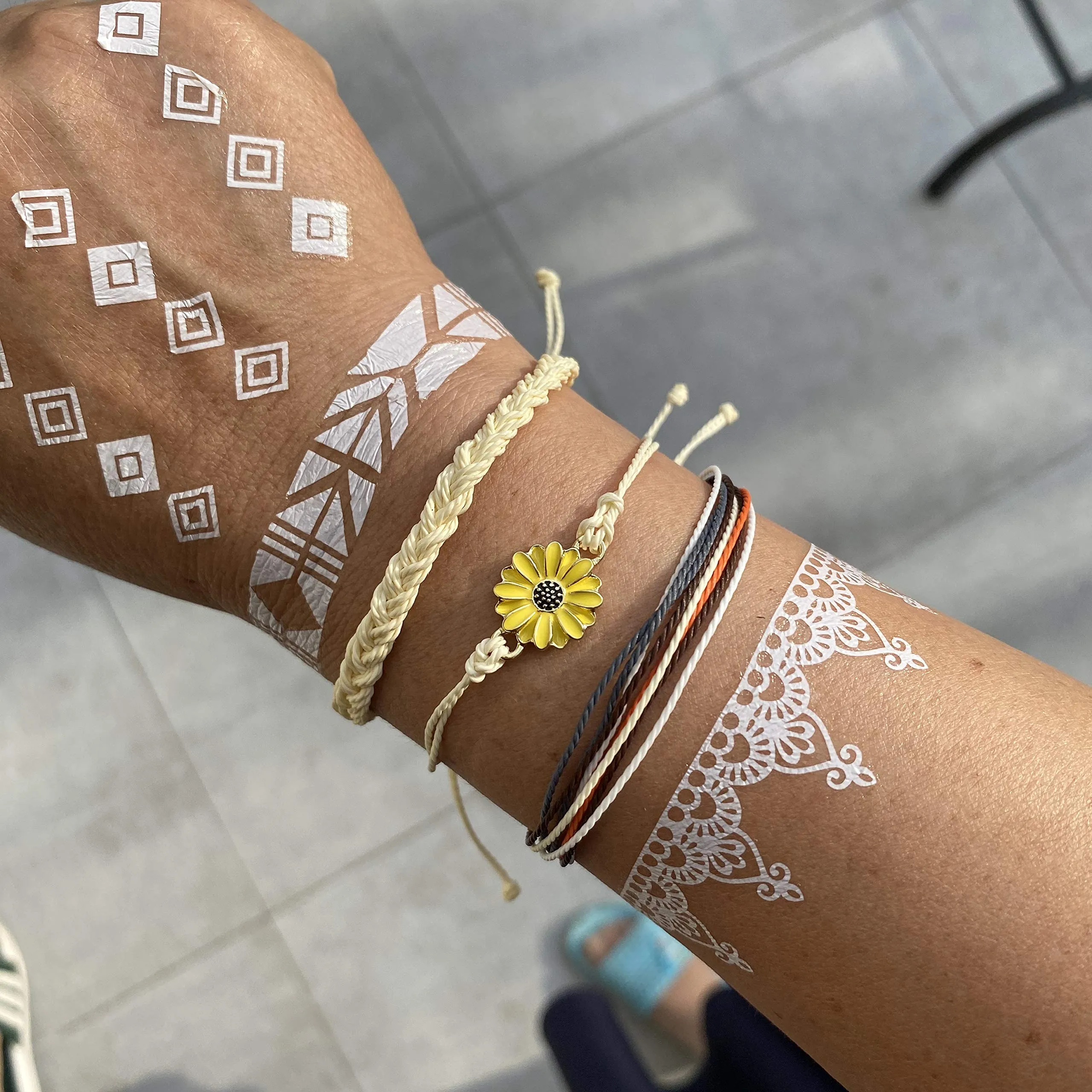 14 Pieces Wave Strand Anklet Bracelets Set,Handmade Cute Sunflower Bracelets Adjustable Braided Rope Bracelet Bohemian Beach Friendship Jewelry Gifts lively maple set