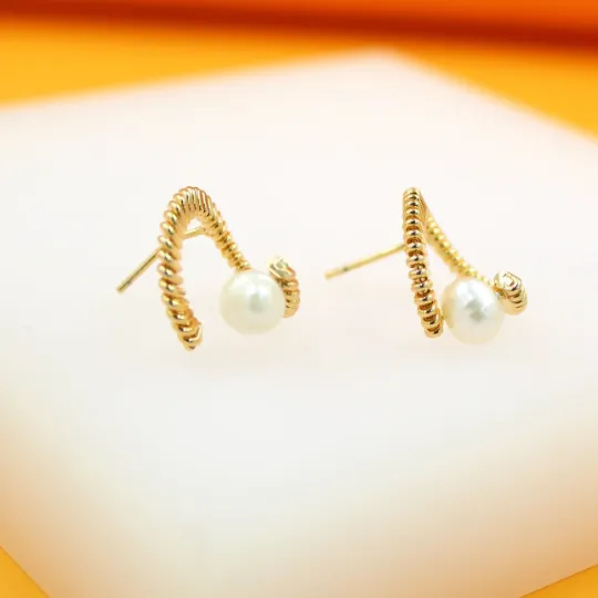 18K Gold Filled Spiral Pearl Hoop Earrings