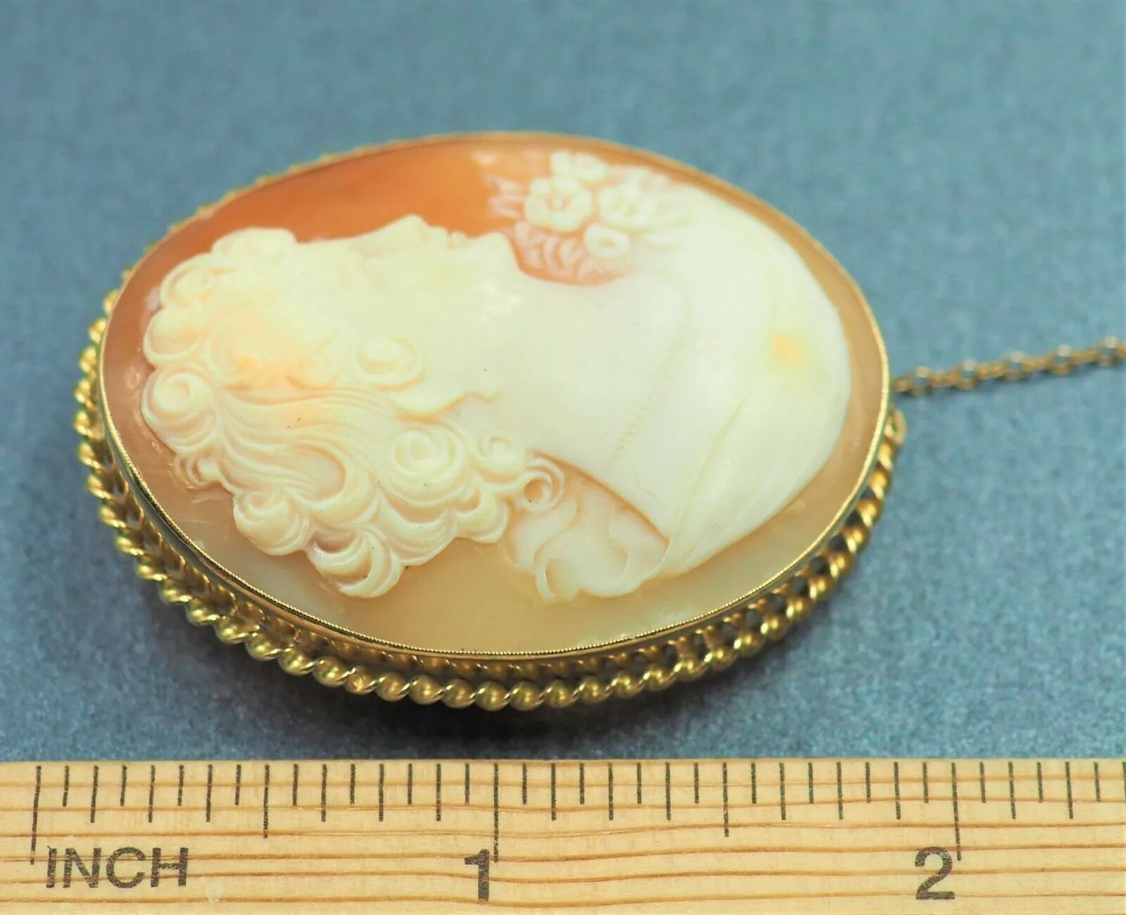9ct Yellow Gold Cameo Brooch/Pendant