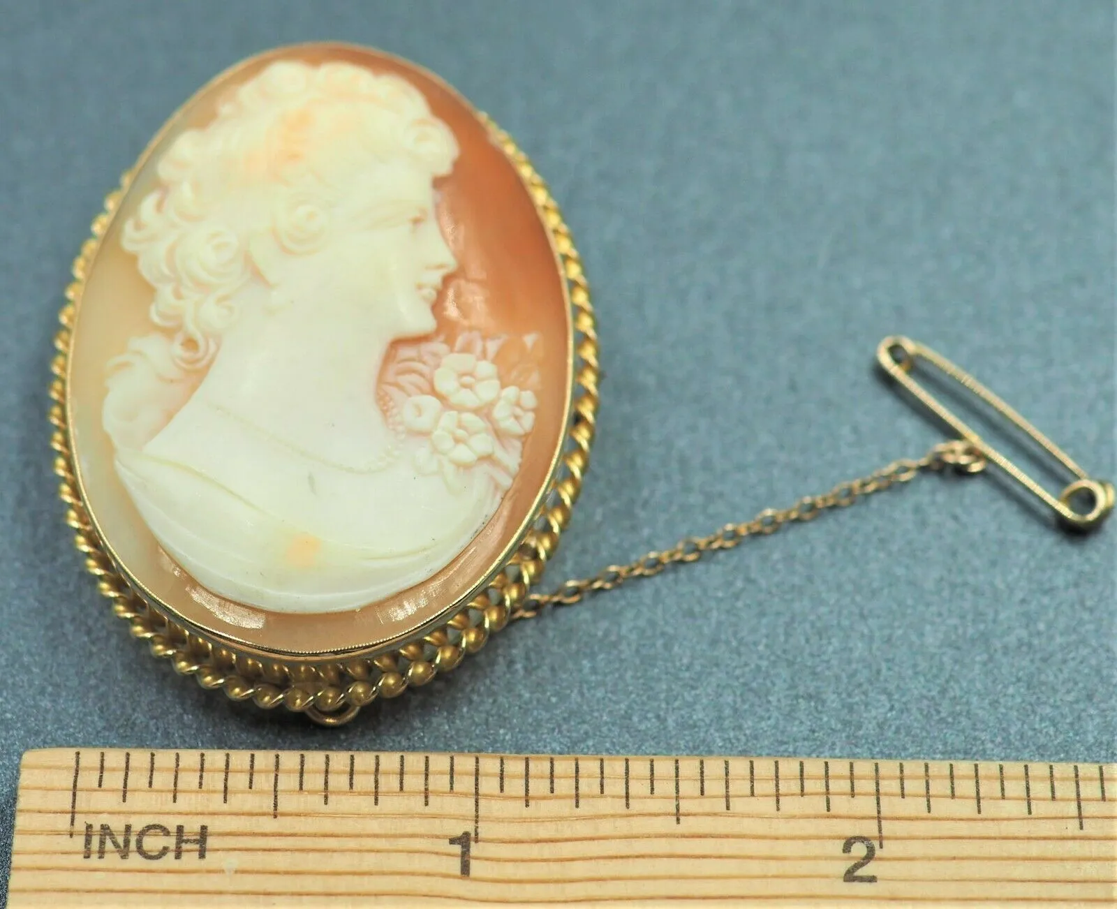 9ct Yellow Gold Cameo Brooch/Pendant