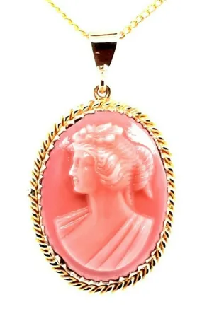 9ct Yellow Gold Plastic Portrait Cameo Pendant