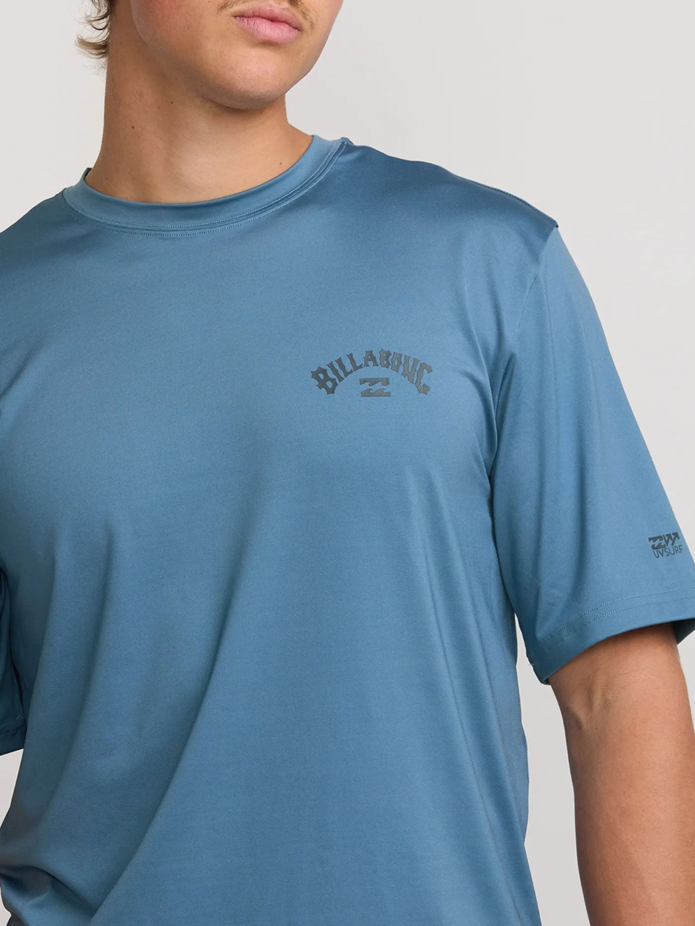 Arch Loose Fit Rashguard