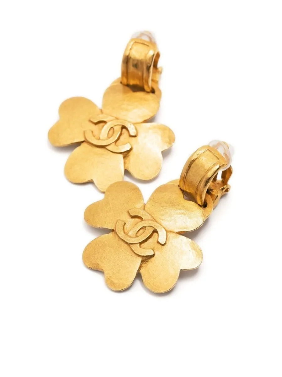 CHANEL Gold Four Leaf Clover Clip-on Earrings