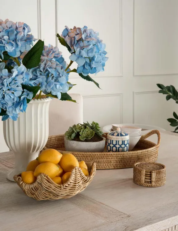 Clam Shell Rattan Large Natural