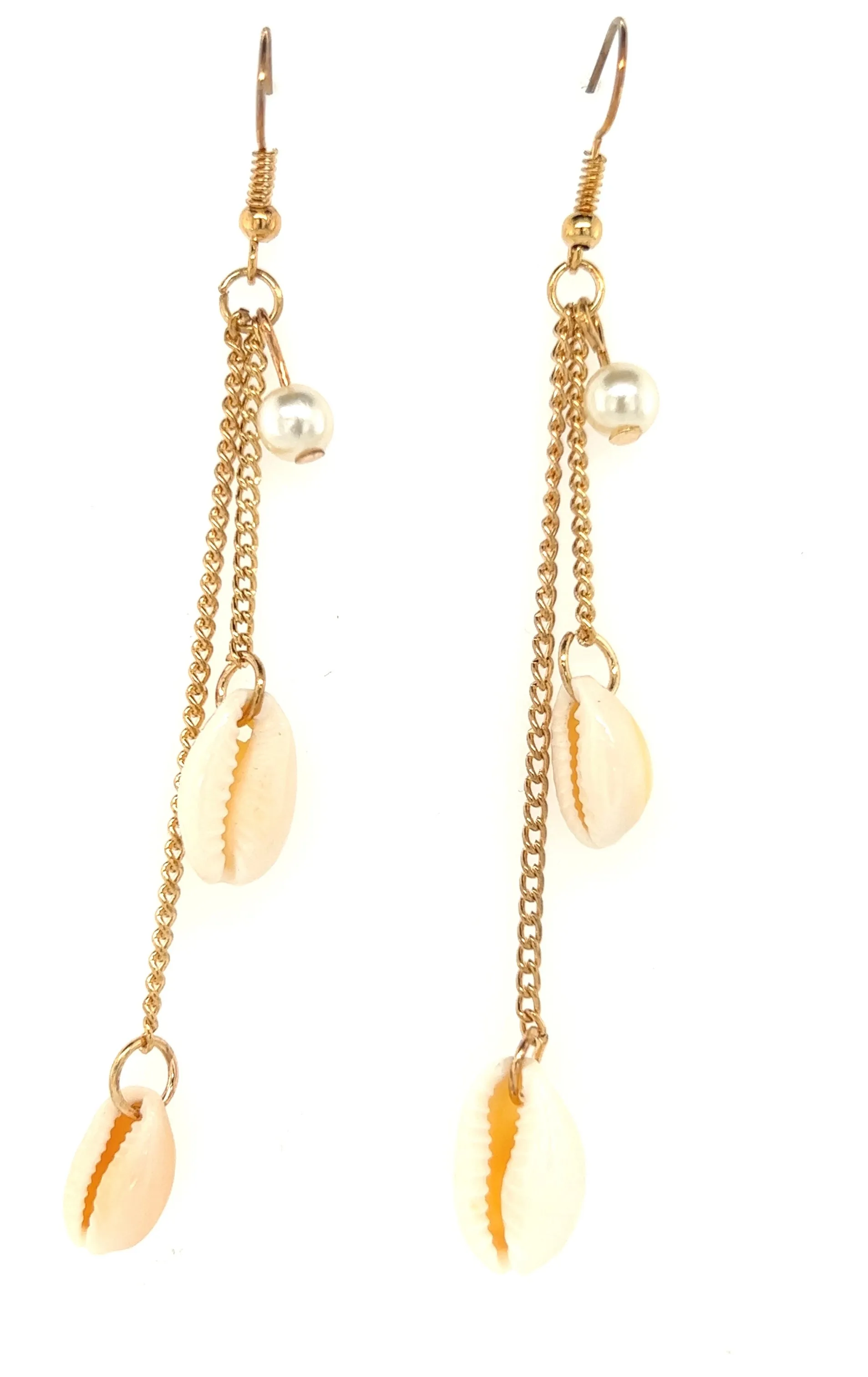 Cowry Shell Dandle Earrings With Pearl Accent