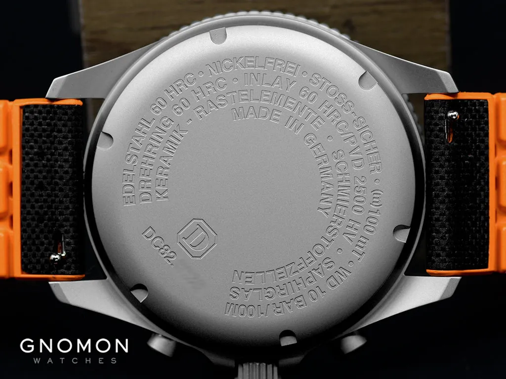 DC82 Orange - Central Minutes Chrono