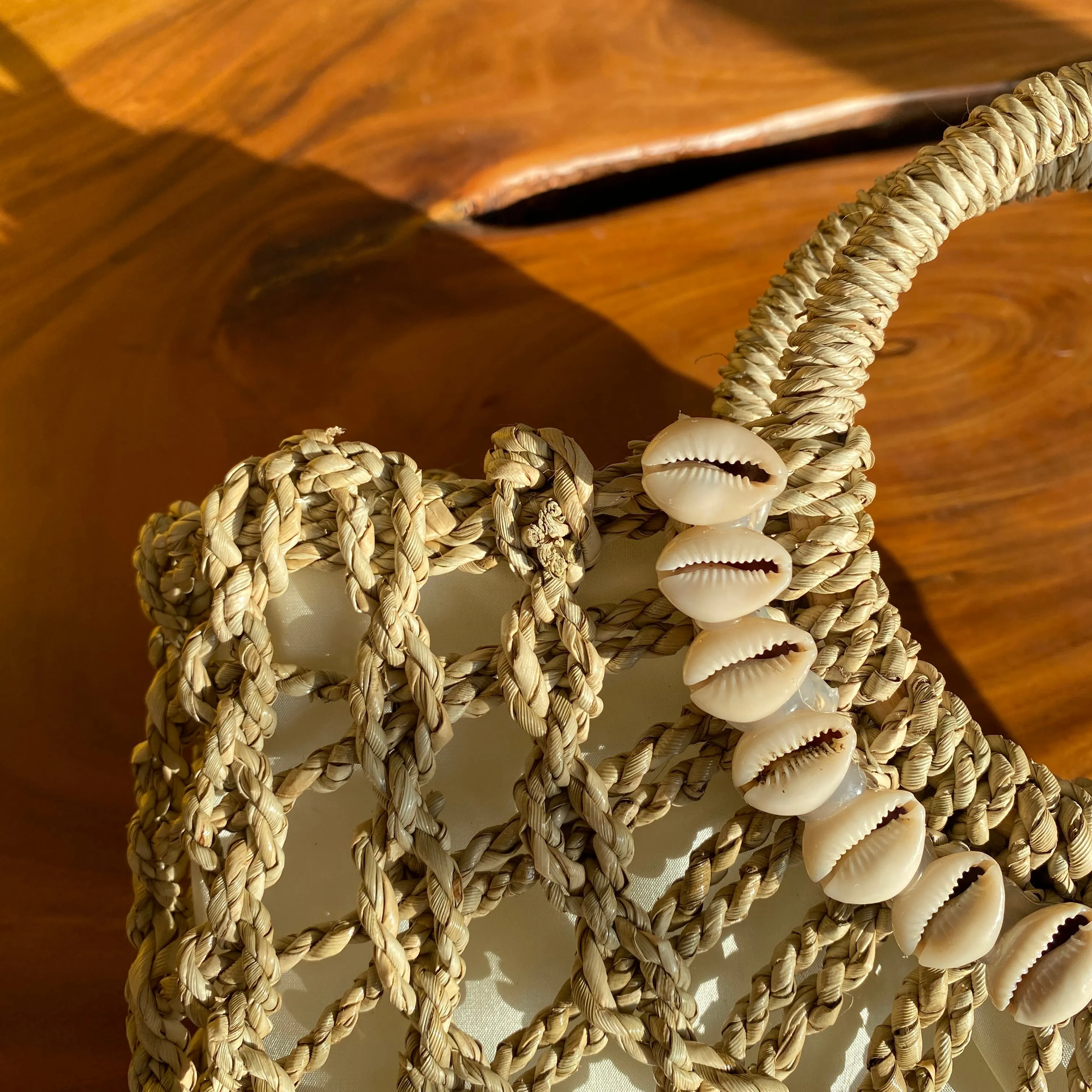Handwoven Rattan Sea Shell bag