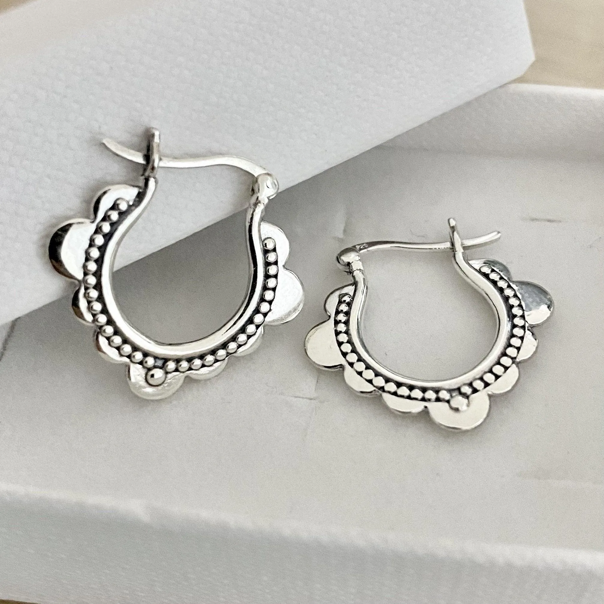 Laihas Prestige Bohemian Flower Sterling Silver Hoop Earrings