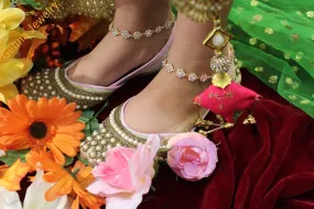 Manya Anklets