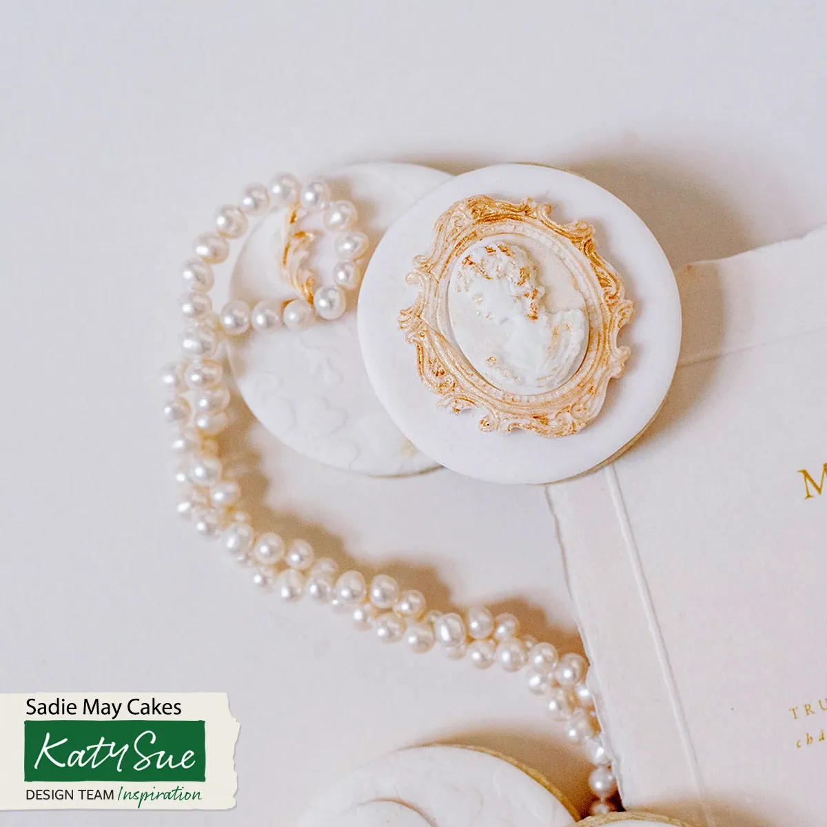 Oval Cameo & Oval Frame Silicone Mould