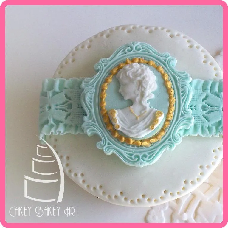 Oval Cameo & Oval Frame Silicone Mould