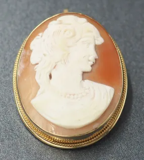 Shell Cameo 14ct Yellow Gold Brooch/Pendant