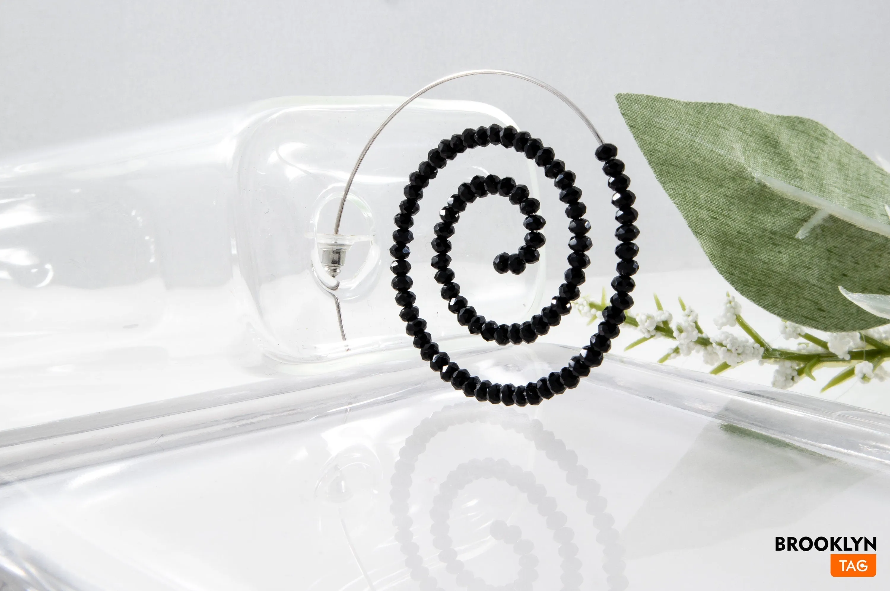 Spiral Earrings Black