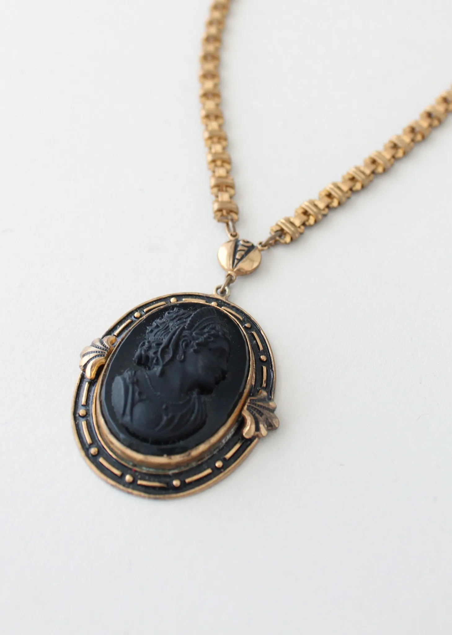 Vintage 1930s Victorian Revival Black Cameo Necklace