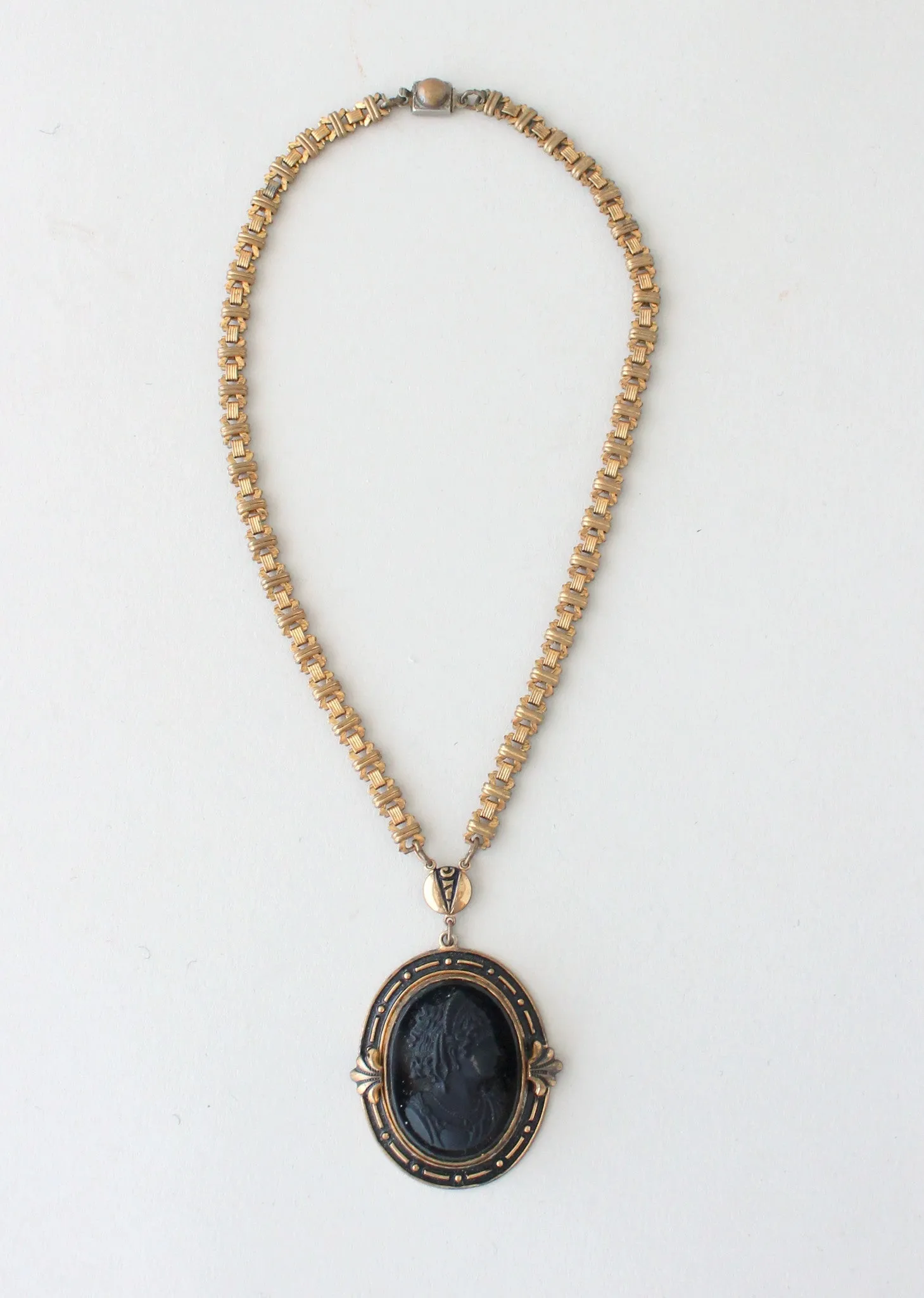 Vintage 1930s Victorian Revival Black Cameo Necklace