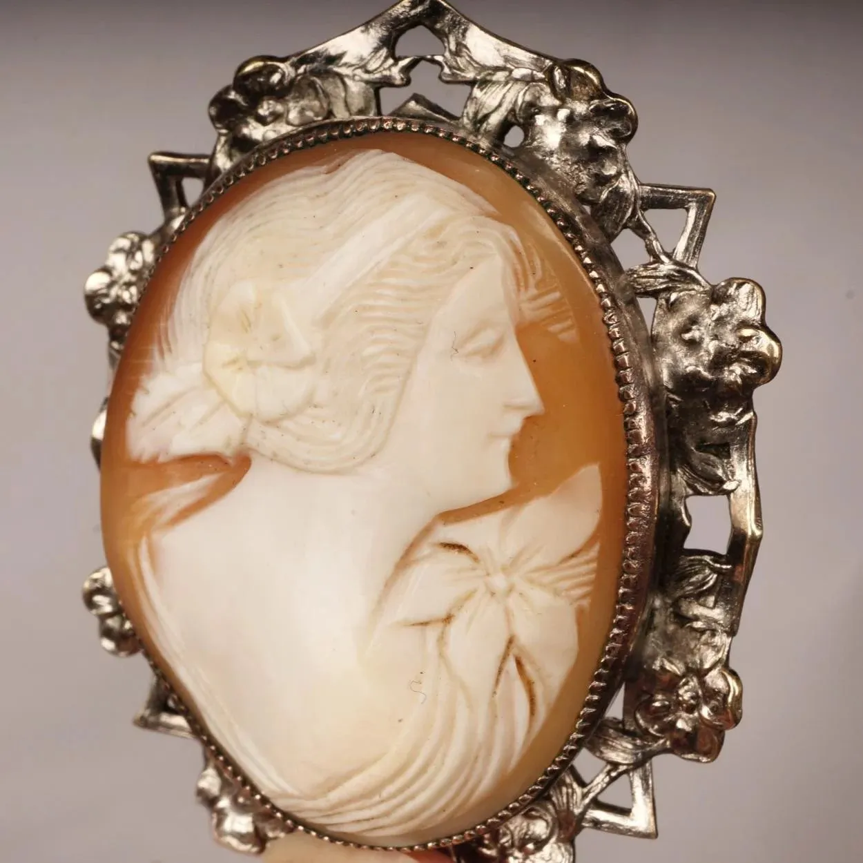Vintage Cameo Brooch Pendant - Hand Carved - Silver Plated Mount