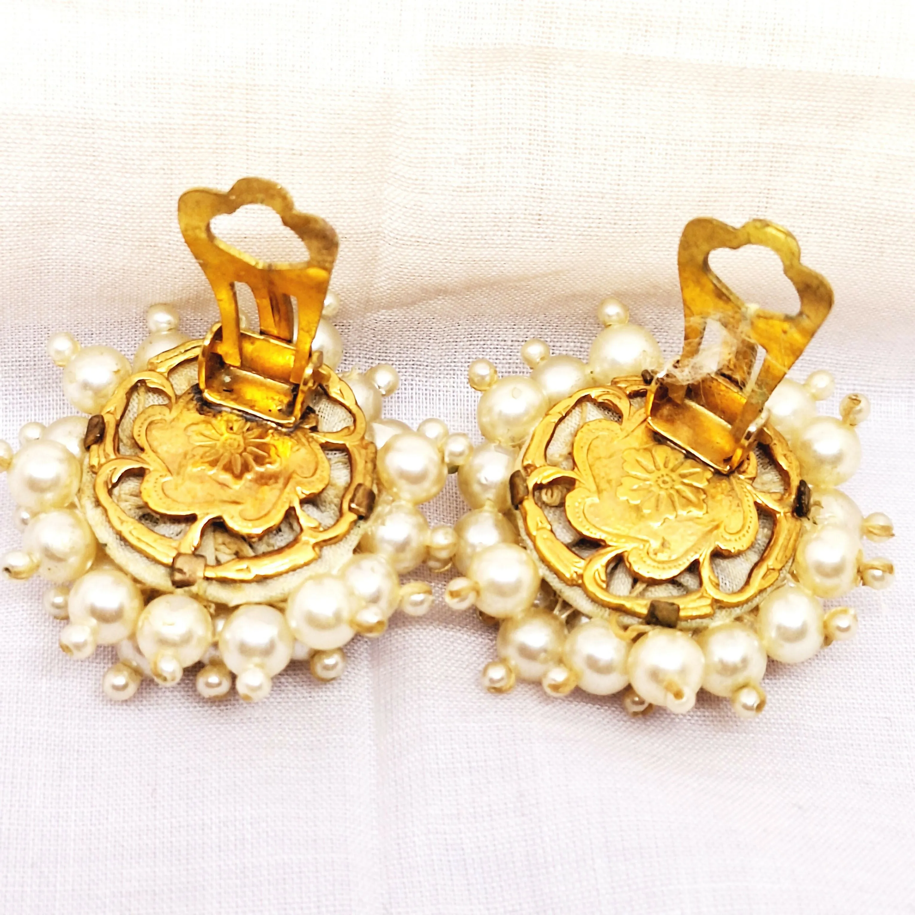 Vintage Pearl Cluster Clip-on Earrings