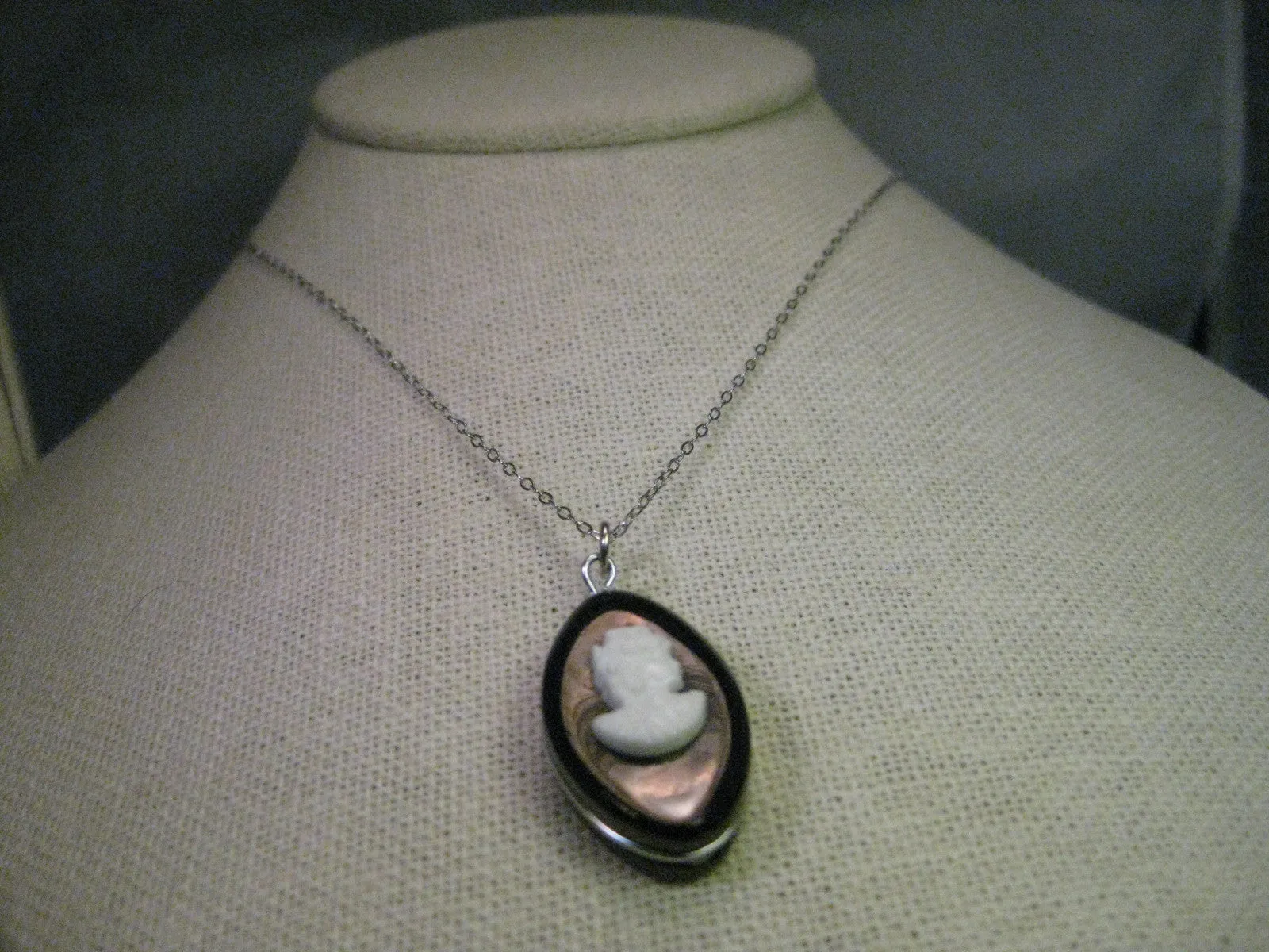 Vintage Sterling Silver Necklace, Black Oval Cameo, 16"