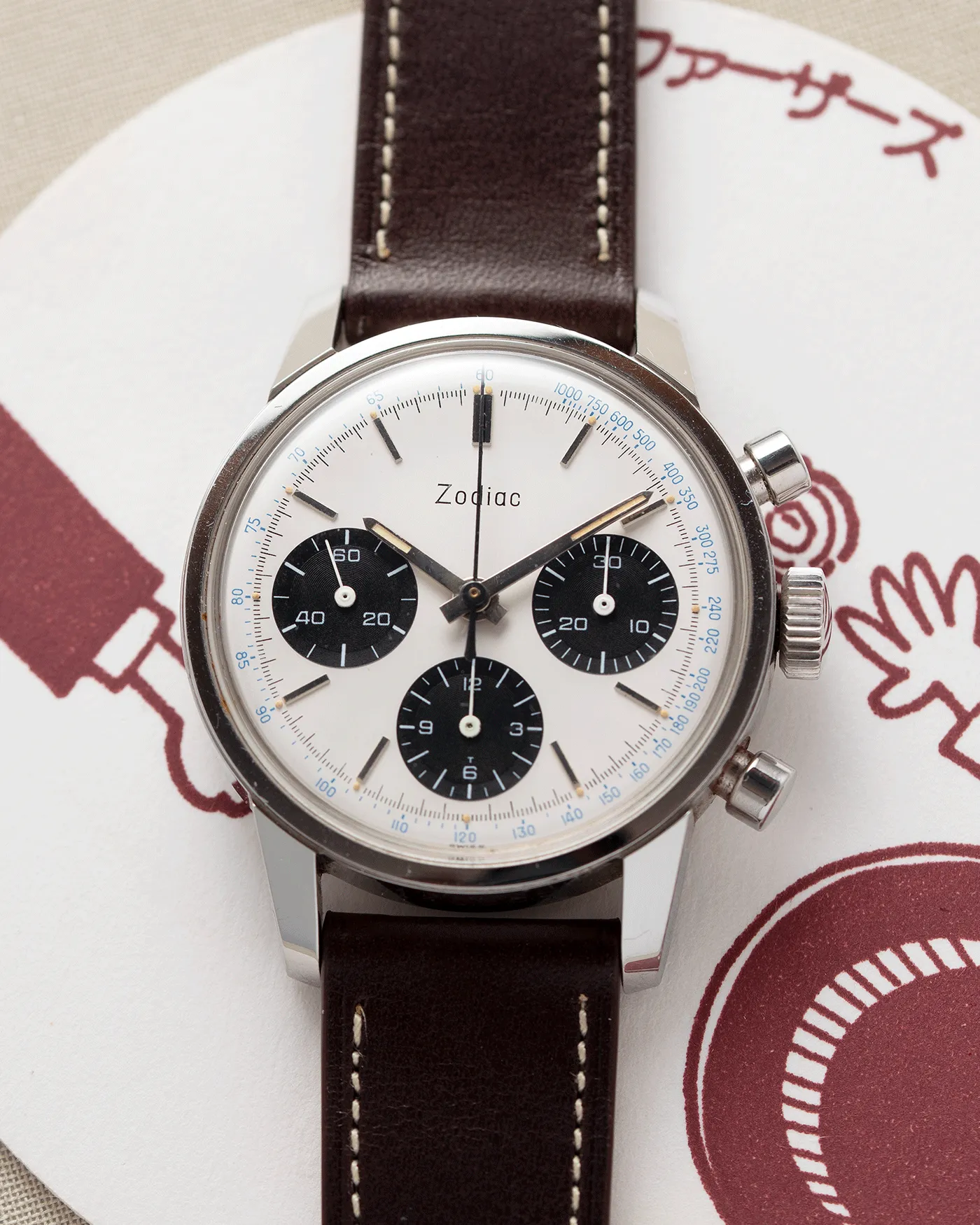 Zodiac Panda Chronograph Valjoux 72